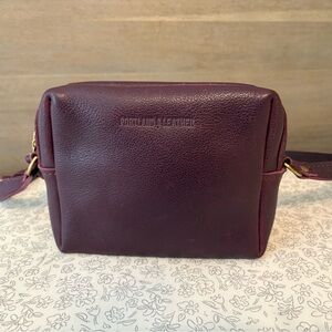 Portland Leather Plum Mini Mesa